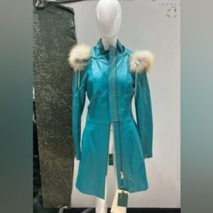 Stylish Turquoise Leather Trench Coat with Fur Accents